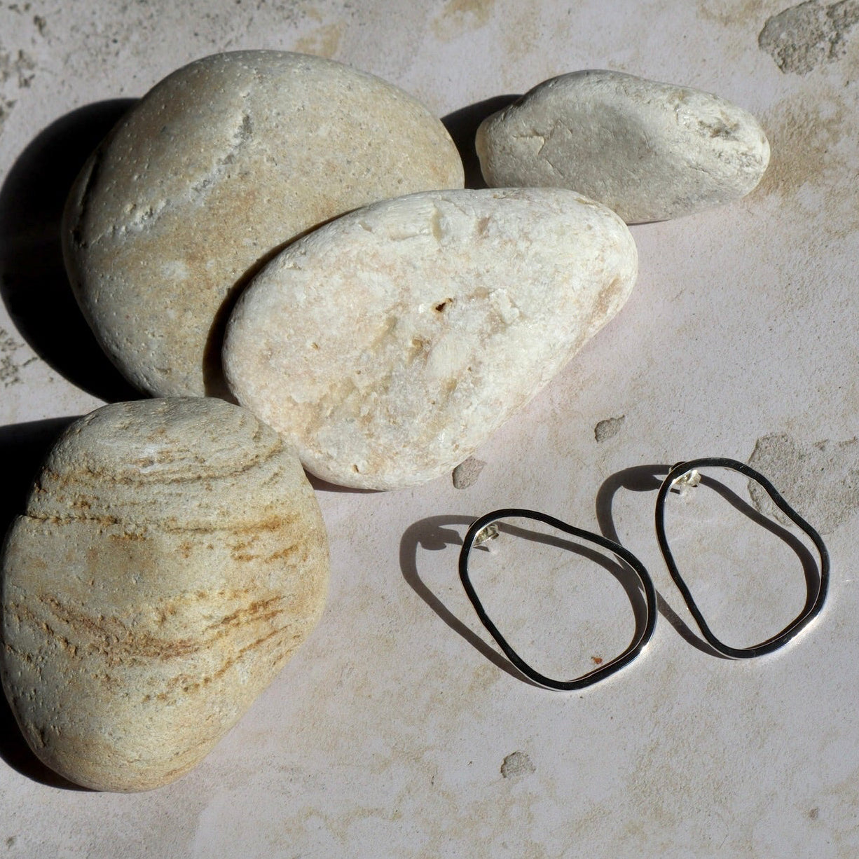 Saturn Studs