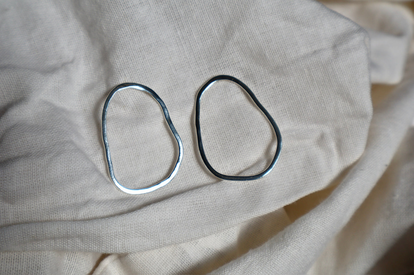 Saturn Studs