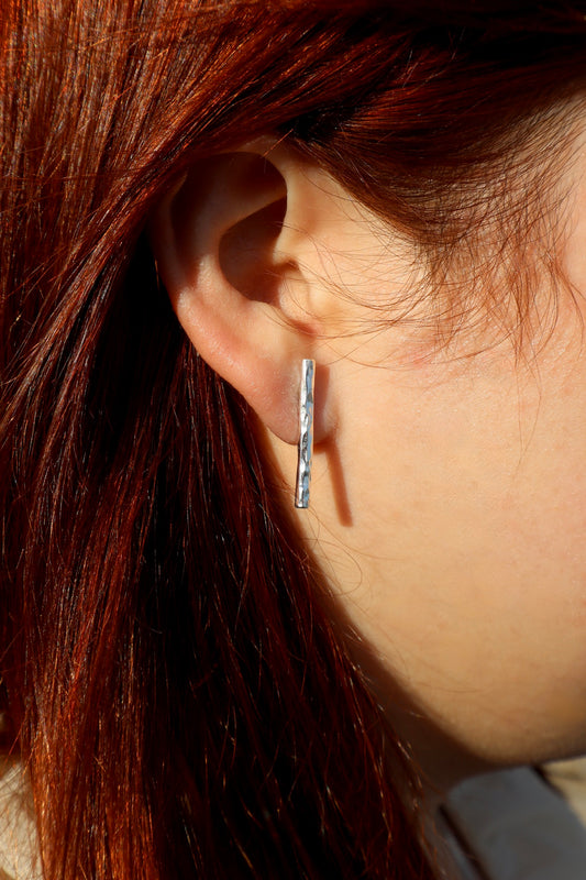 Hammered Bar Studs