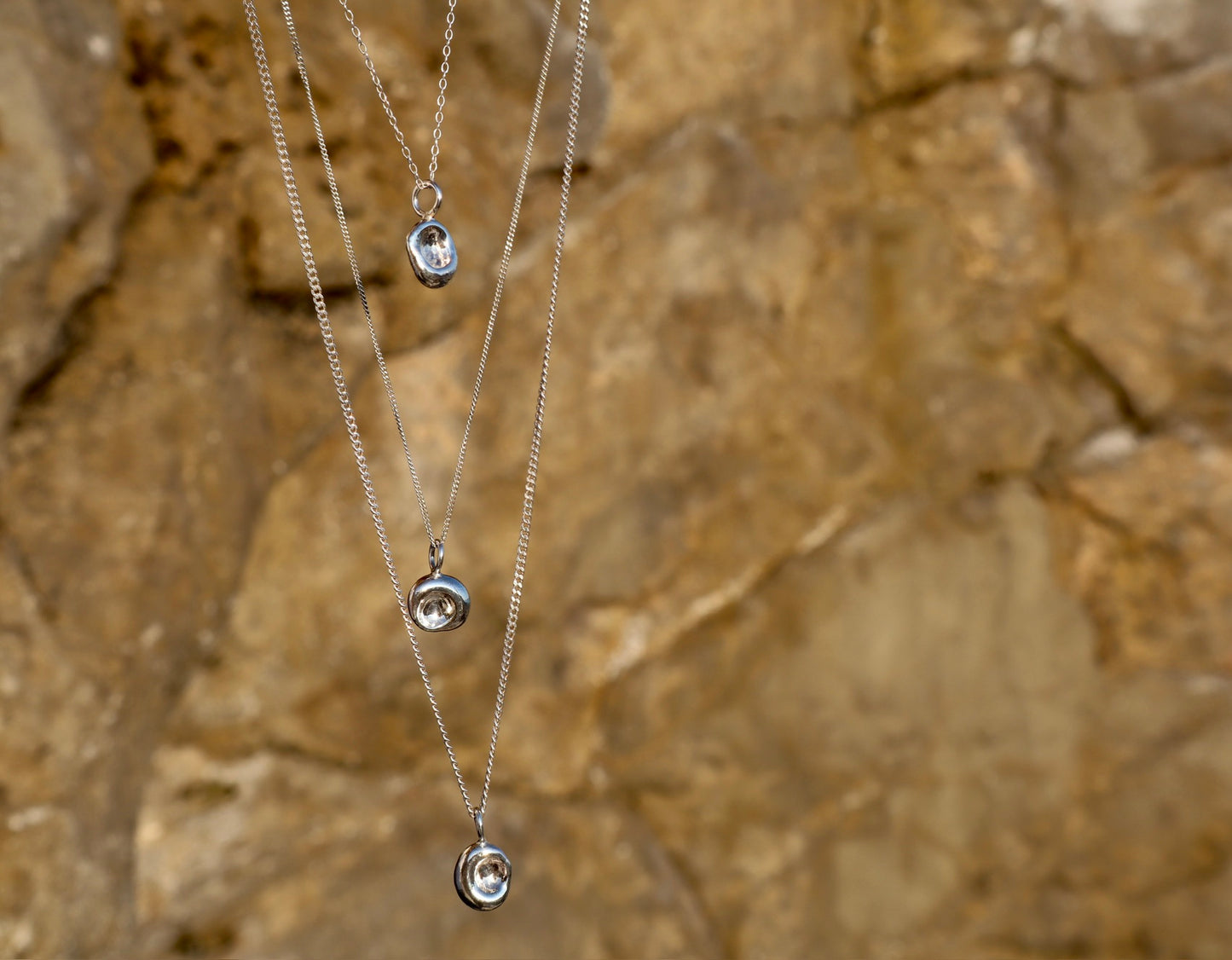Dimple Pendant Necklace