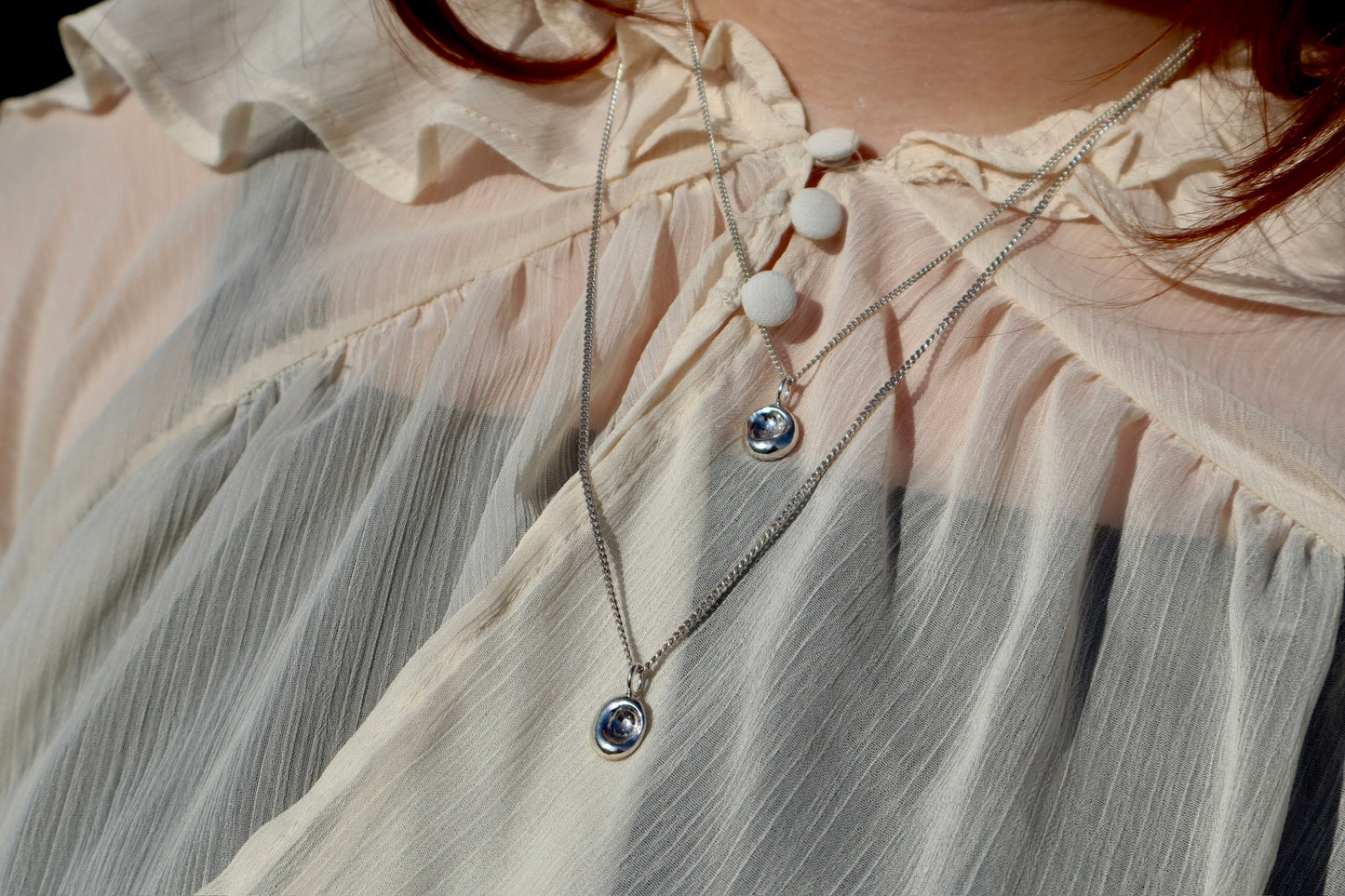 Dimple Pendant Necklace