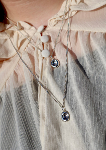 Dimple Pendant Necklace
