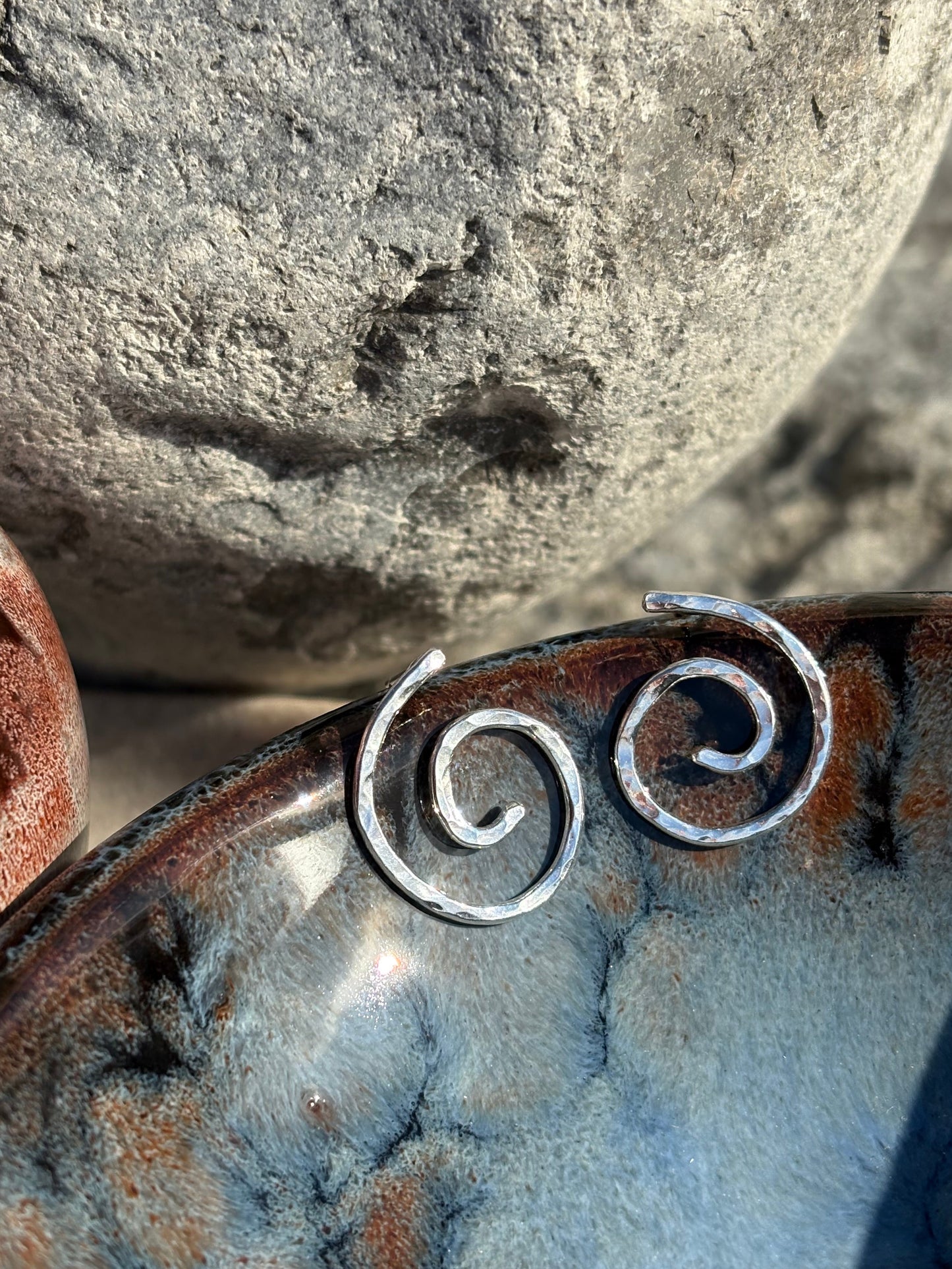 Whirl Studs